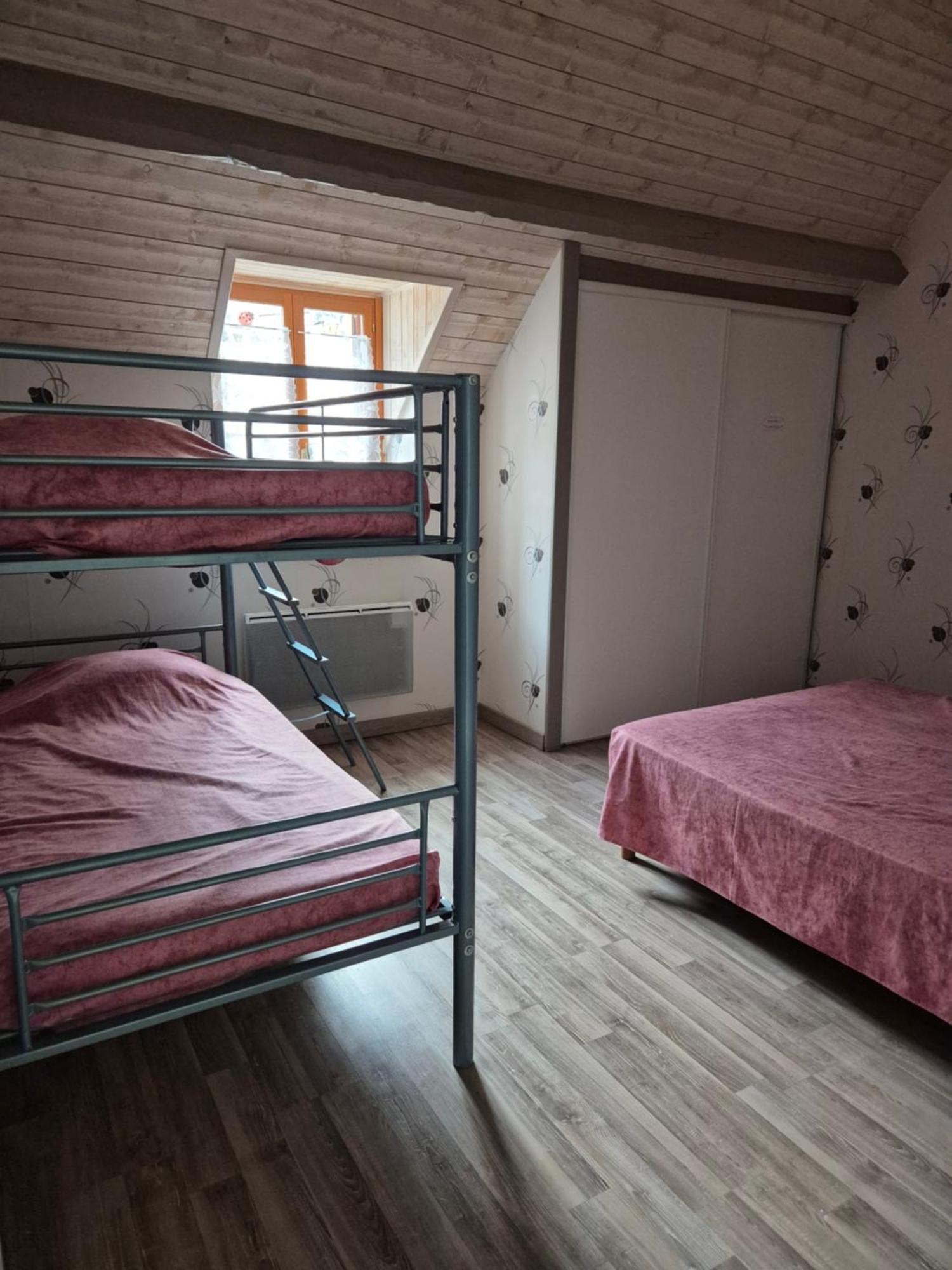 Locations Vacances A La Montagne Sarrancolin Екстер'єр фото